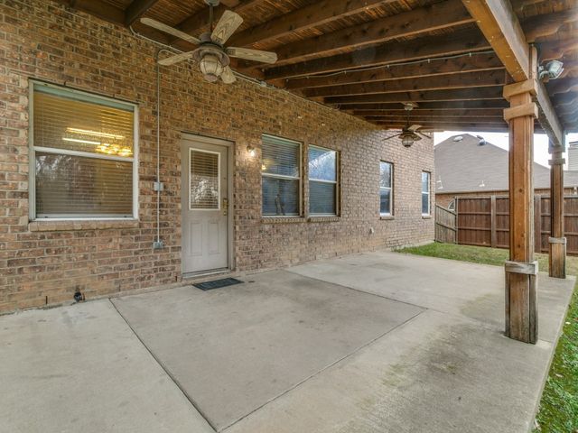 1105 Riverside Drive, Lewisville, TX 75067