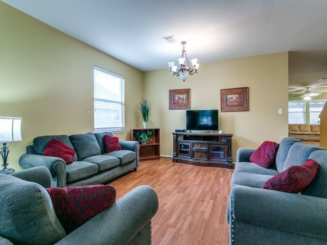 1105 Riverside Drive, Lewisville, TX 75067