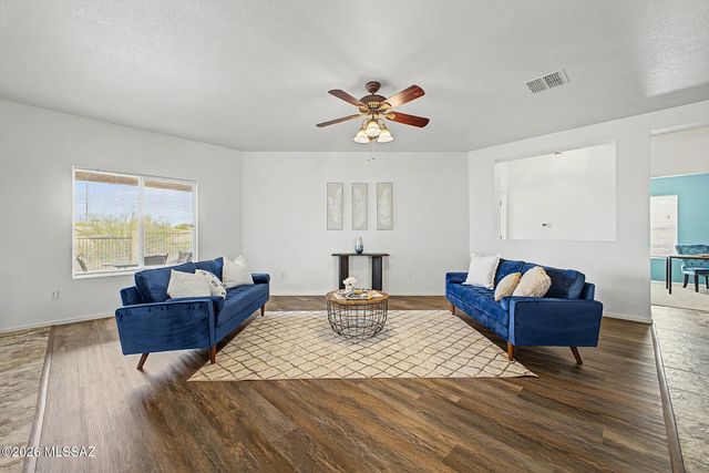 583 E Sterling Canyon Drive, Vail, AZ 85641