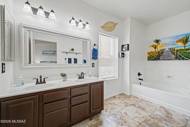 583 E Sterling Canyon Drive, Vail, AZ 85641