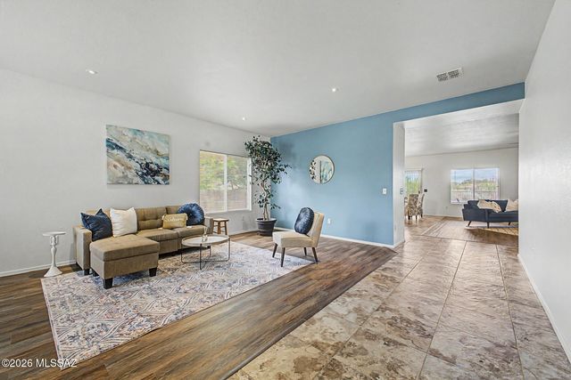 583 E Sterling Canyon Drive, Vail, AZ 85641