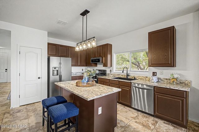 583 E Sterling Canyon Drive, Vail, AZ 85641