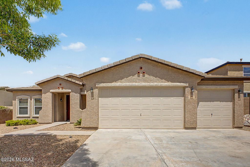 583 E Sterling Canyon Drive, Vail, AZ 85641