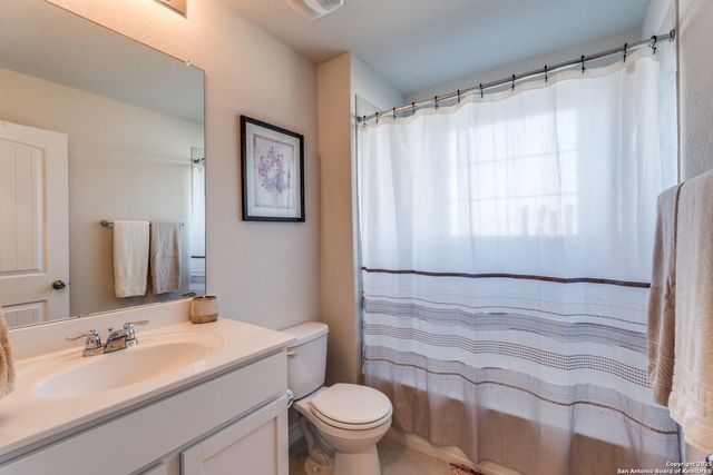 176 Harley Hay, Cibolo, TX 78108