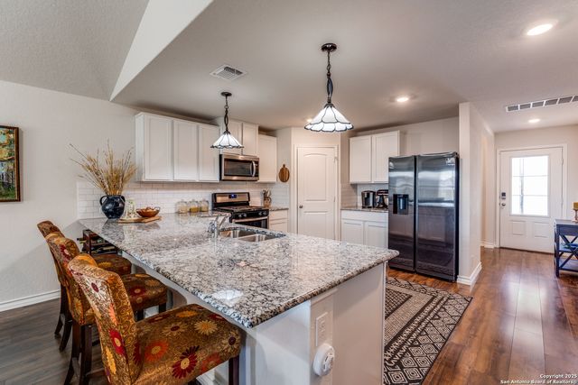 176 Harley Hay, Cibolo, TX 78108