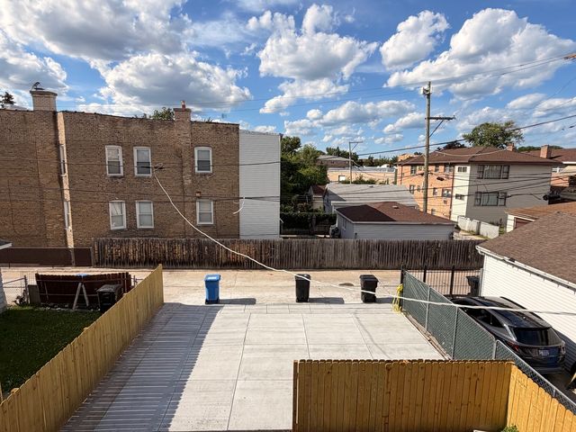 5158 W Agatite Avenue, Chicago, IL 60630