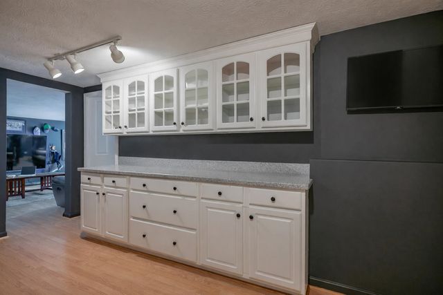 1 Cin Fre Drive, Hudson, NH 03051