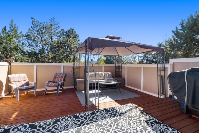 63272 Stonewood Drive, Bend, OR 97701