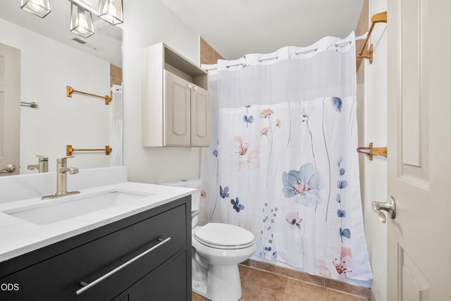 63272 Stonewood Drive, Bend, OR 97701