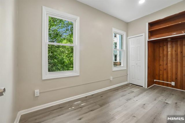 31 Claremont Avenue, Jersey City, NJ 07305