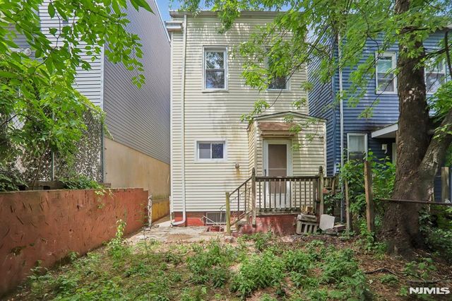 31 Claremont Avenue, Jersey City, NJ 07305
