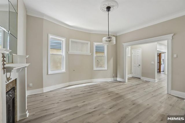 31 Claremont Avenue, Jersey City, NJ 07305