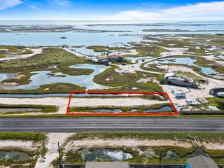 3350 S Highway 35 S, Rockport, TX 78382
