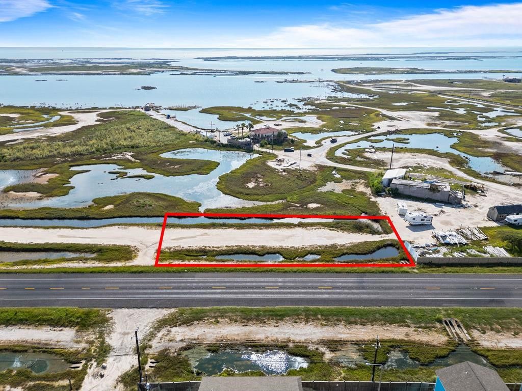 3350 S Highway 35 S, Rockport, TX 78382