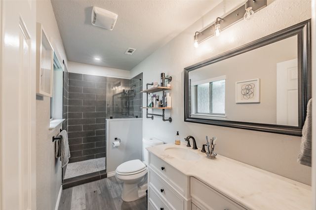 3311 Somerset Drive, Arlington, TX 76013