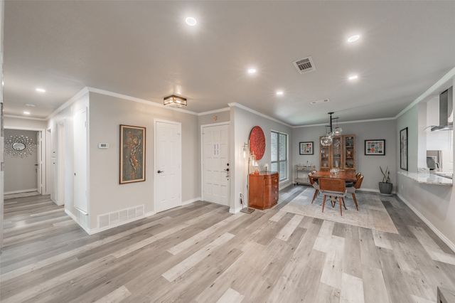 3311 Somerset Drive, Arlington, TX 76013