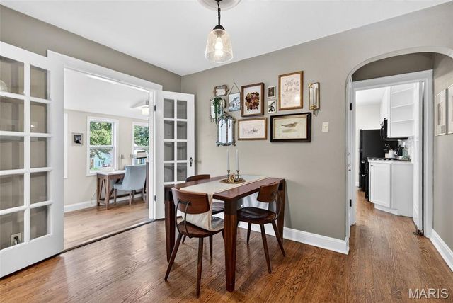 9102 White Avenue, Brentwood, MO 63144