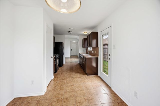 8426 Bay Run Avenue, Baytown, TX 77521