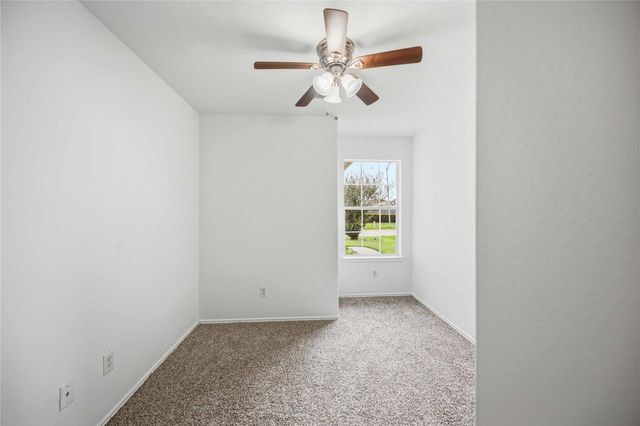 8426 Bay Run Avenue, Baytown, TX 77521