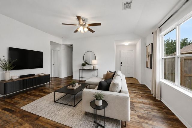 8426 Bay Run Avenue, Baytown, TX 77521