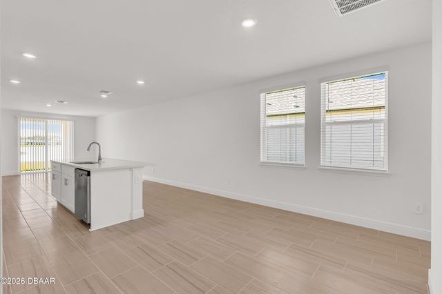 225 Links Terrace Boulevard, Daytona Beach, FL 32124