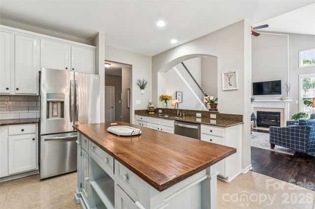 9639 Brandybuck Drive NW, Charlotte, NC 28269