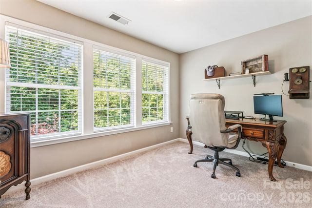 9639 Brandybuck Drive NW, Charlotte, NC 28269