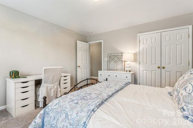 9639 Brandybuck Drive NW, Charlotte, NC 28269