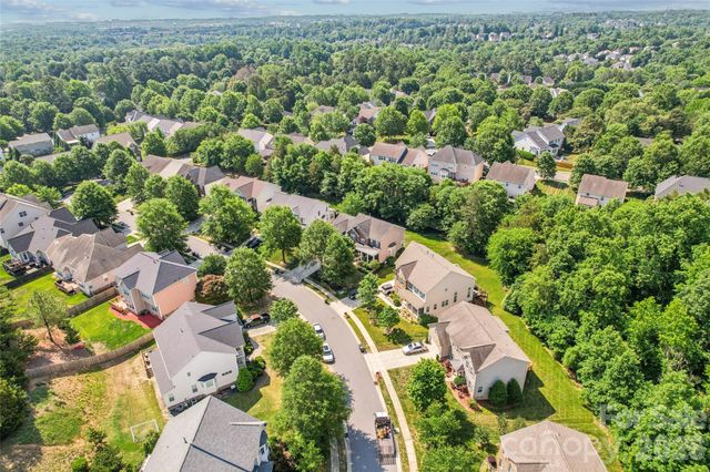 9639 Brandybuck Drive NW, Charlotte, NC 28269