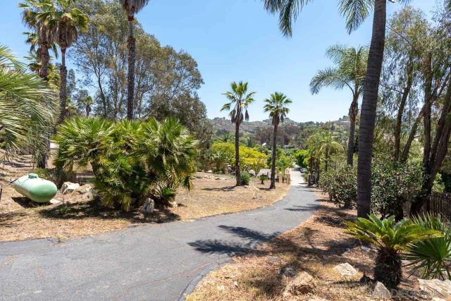 29828 Margale Lane, Vista, CA 92084