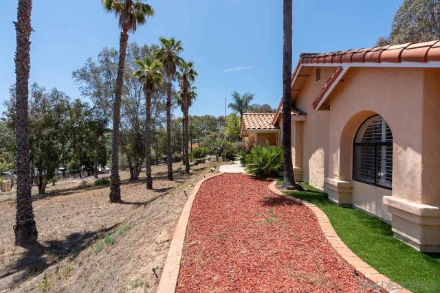 29828 Margale Lane, Vista, CA 92084
