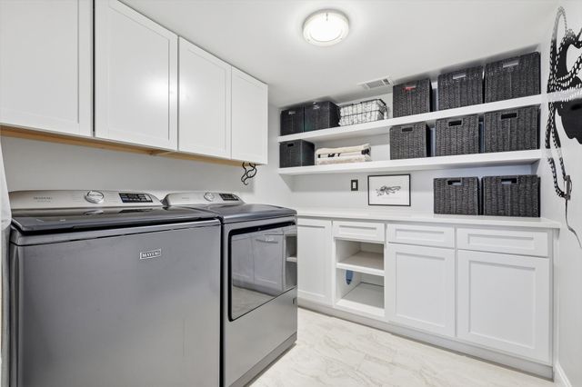 9539 Hilldale Drive, Dallas, TX 75231