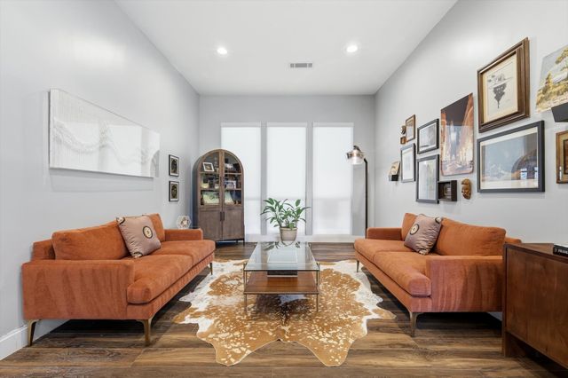 9539 Hilldale Drive, Dallas, TX 75231