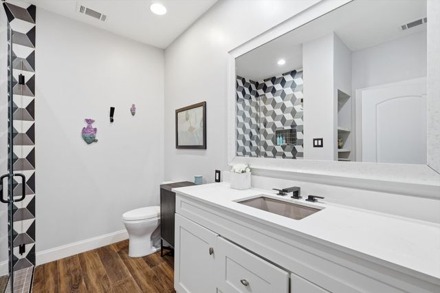 9539 Hilldale Drive, Dallas, TX 75231