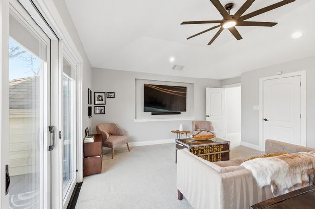 9539 Hilldale Drive, Dallas, TX 75231