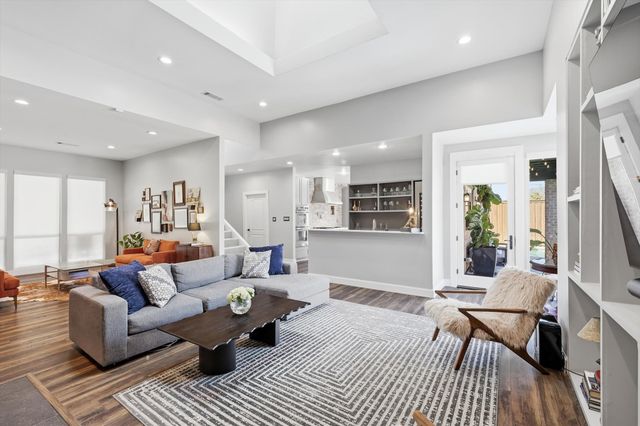 9539 Hilldale Drive, Dallas, TX 75231