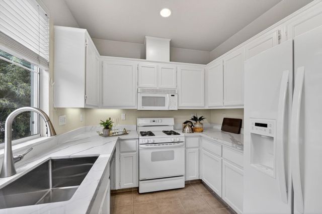 3530 Jasmine Circle, San Jose, CA 95135