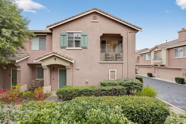 3530 Jasmine Circle, San Jose, CA 95135