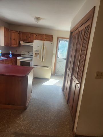 290 Scotland Road, Winchester, NH 03470