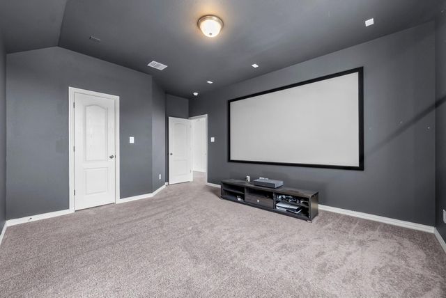 520 Landing LN, Leander, TX 78641