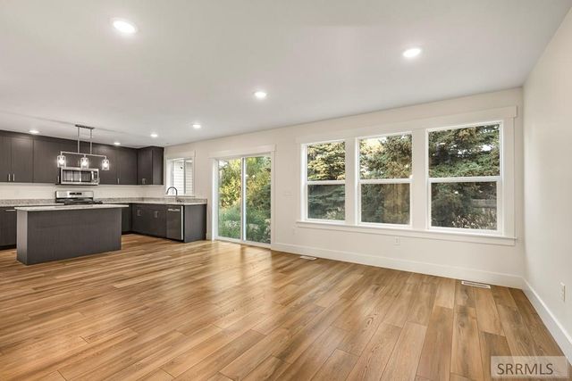 3210 E Reynard Ln, Idaho Falls, ID 83401