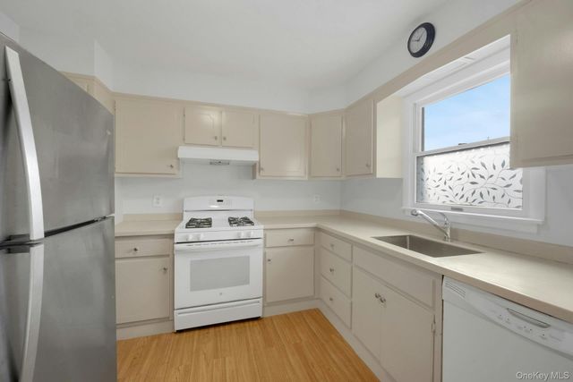 52 Post Place 2nd Floor, Harrison, NY 10528