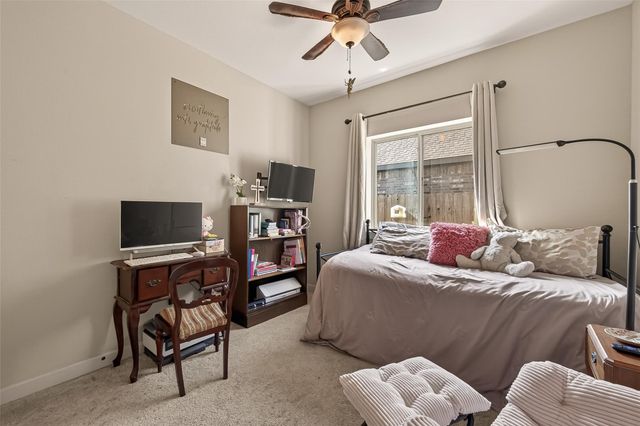 427 Bayberry Landing Way, Crosby, TX 77532