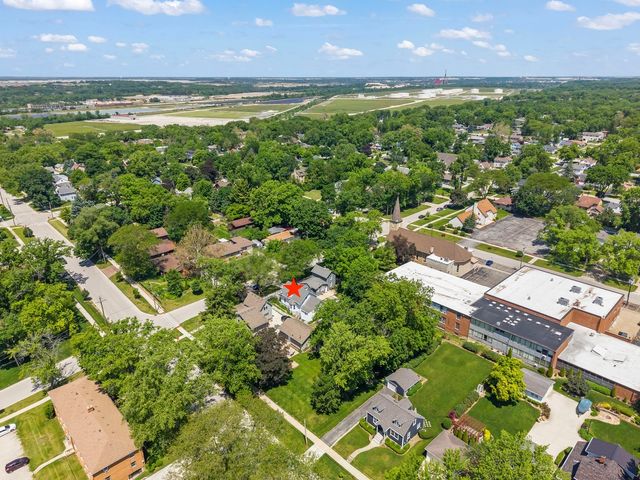 520 S Jefferson Street, Lockport, IL 60441
