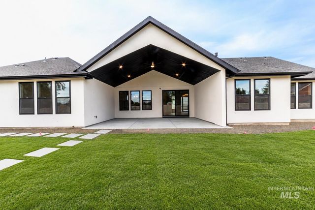 1575 N Watershed Ln, Star, ID 83669