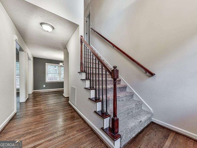 63 Geraldine Drive SE, Smyrna, GA 30082