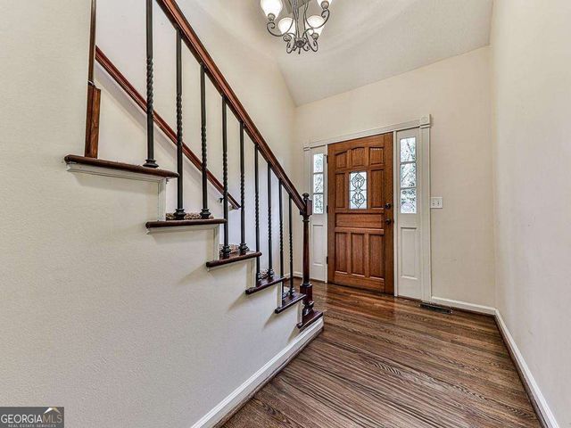 63 Geraldine Drive SE, Smyrna, GA 30082