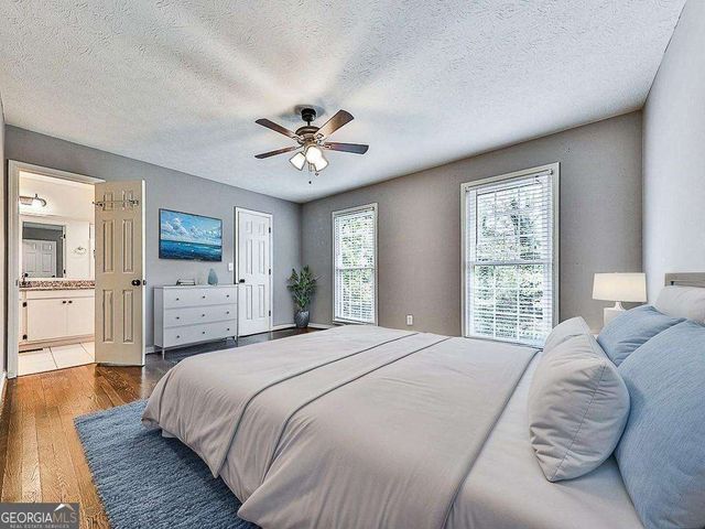 63 Geraldine Drive SE, Smyrna, GA 30082