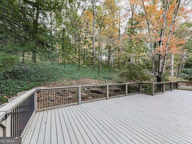 63 Geraldine Drive SE, Smyrna, GA 30082