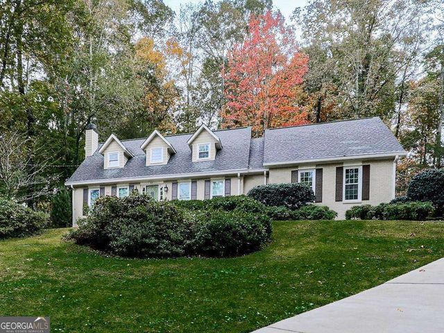 63 Geraldine Drive SE, Smyrna, GA 30082